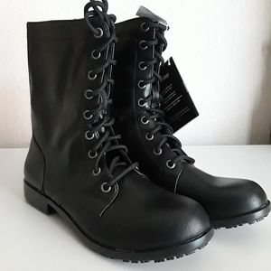 Womens Black Anti Slip Lace Up Boots Size 7.5